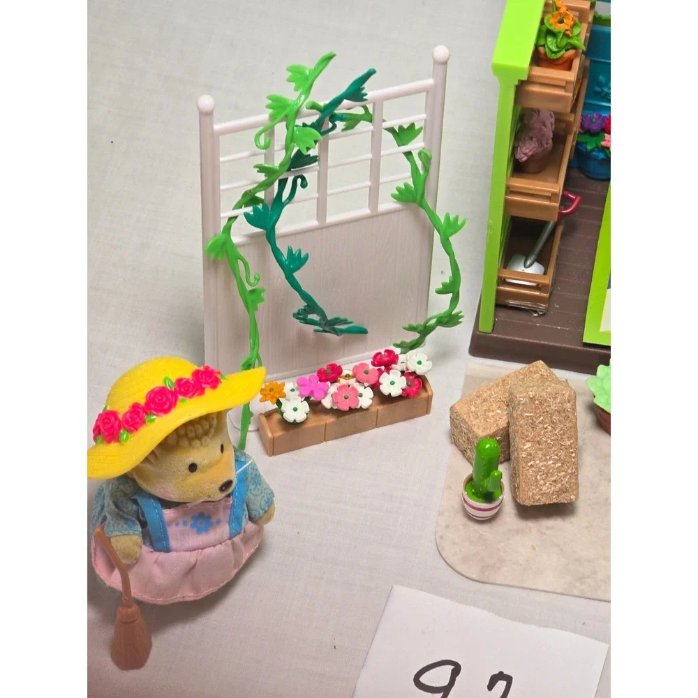 Li'l Woodzeez-Li'l Petals Flower Shop Playset Accessories Critters Sheeps Set
